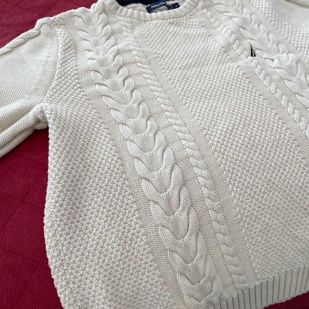 NAUTICA sweater- GUC